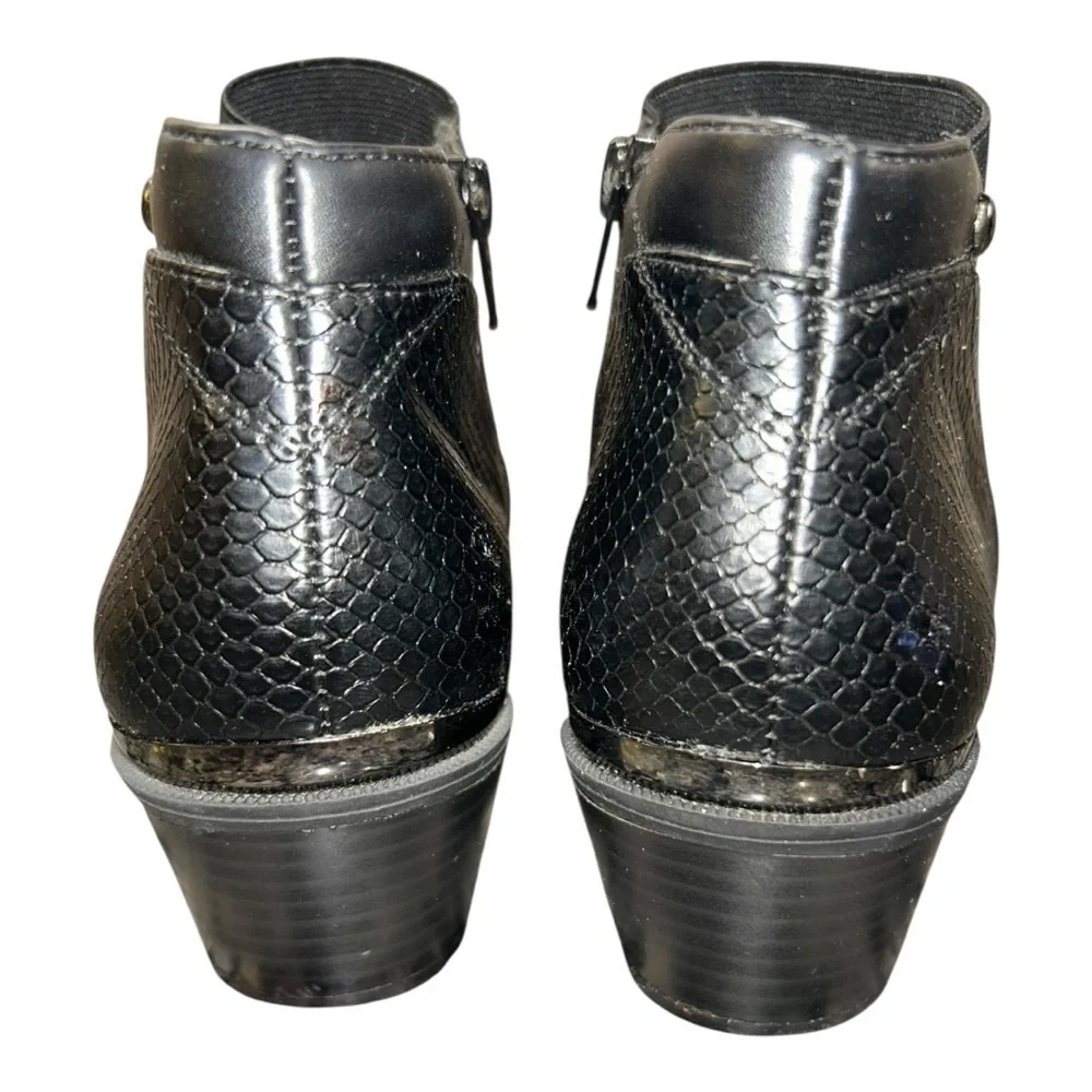 Simply Vera Vera Wang Skylark Women's Ankle Boots size 7.5 - Picture 8 of 11